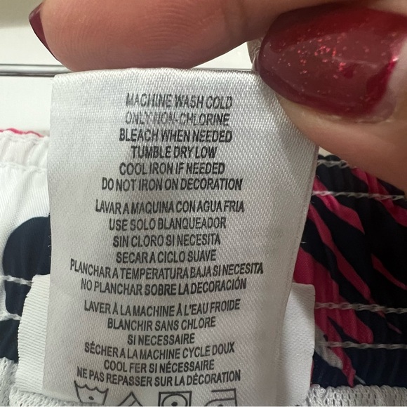 Calvin Klein Men M Pink Quick Dry UPF 50 Island Camo Elastic Waist Swim Trunks - Picture 9 of 11